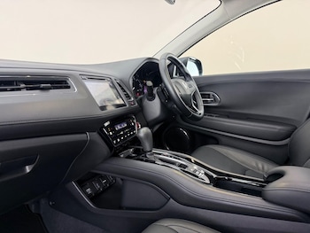 Used Honda HR-V 2019 for sale - 79533636: Photo
