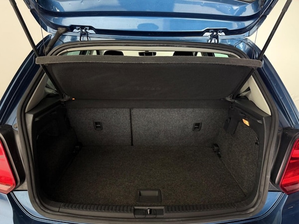 Used Volkswagen Polo 2017 for sale - 76040210: Photo 11