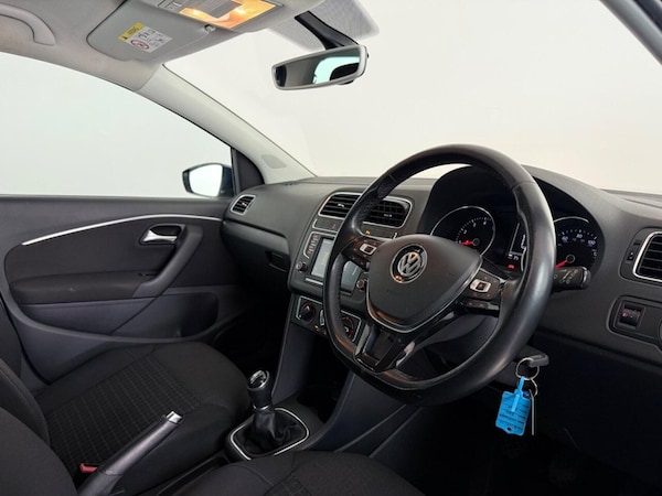 Used Volkswagen Polo 2017 for sale - 76040210: Photo 13