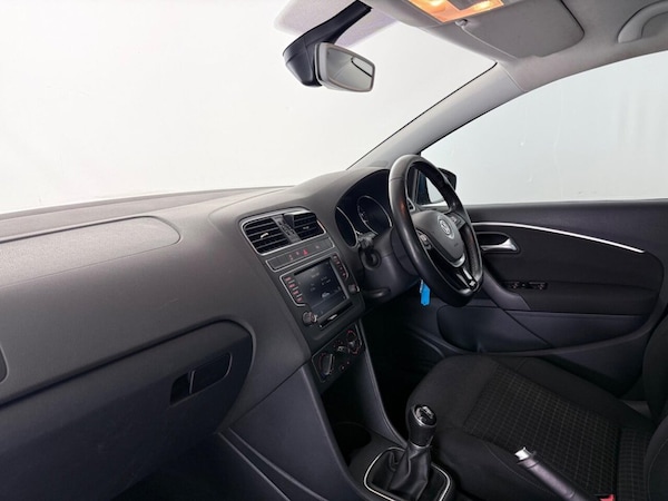 Used Volkswagen Polo 2017 for sale - 76040210: Photo 15