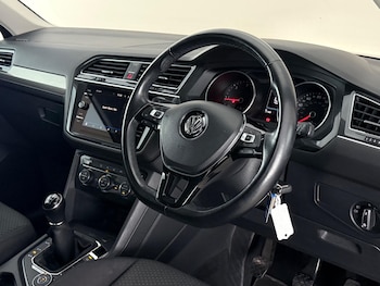 Used Volkswagen Tiguan Allspace 2018 for sale - 79237294: Photo