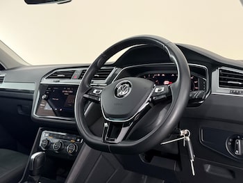 Used Volkswagen Tiguan 2019 for sale - 79497323: Photo
