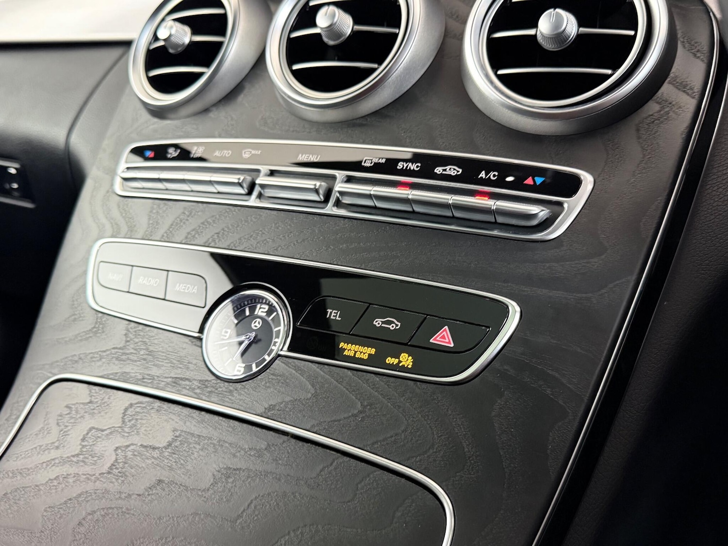 Used Mercedes-Benz C Class 2020 for sale - 76913299: Photo 34