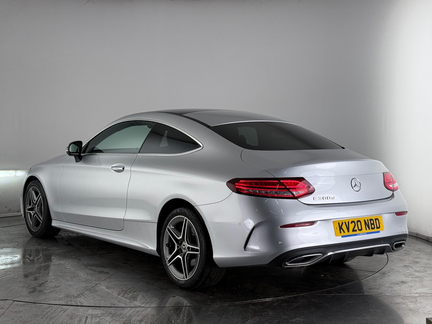 Used Mercedes-Benz C Class 2020 for sale - 76913299: Photo 5