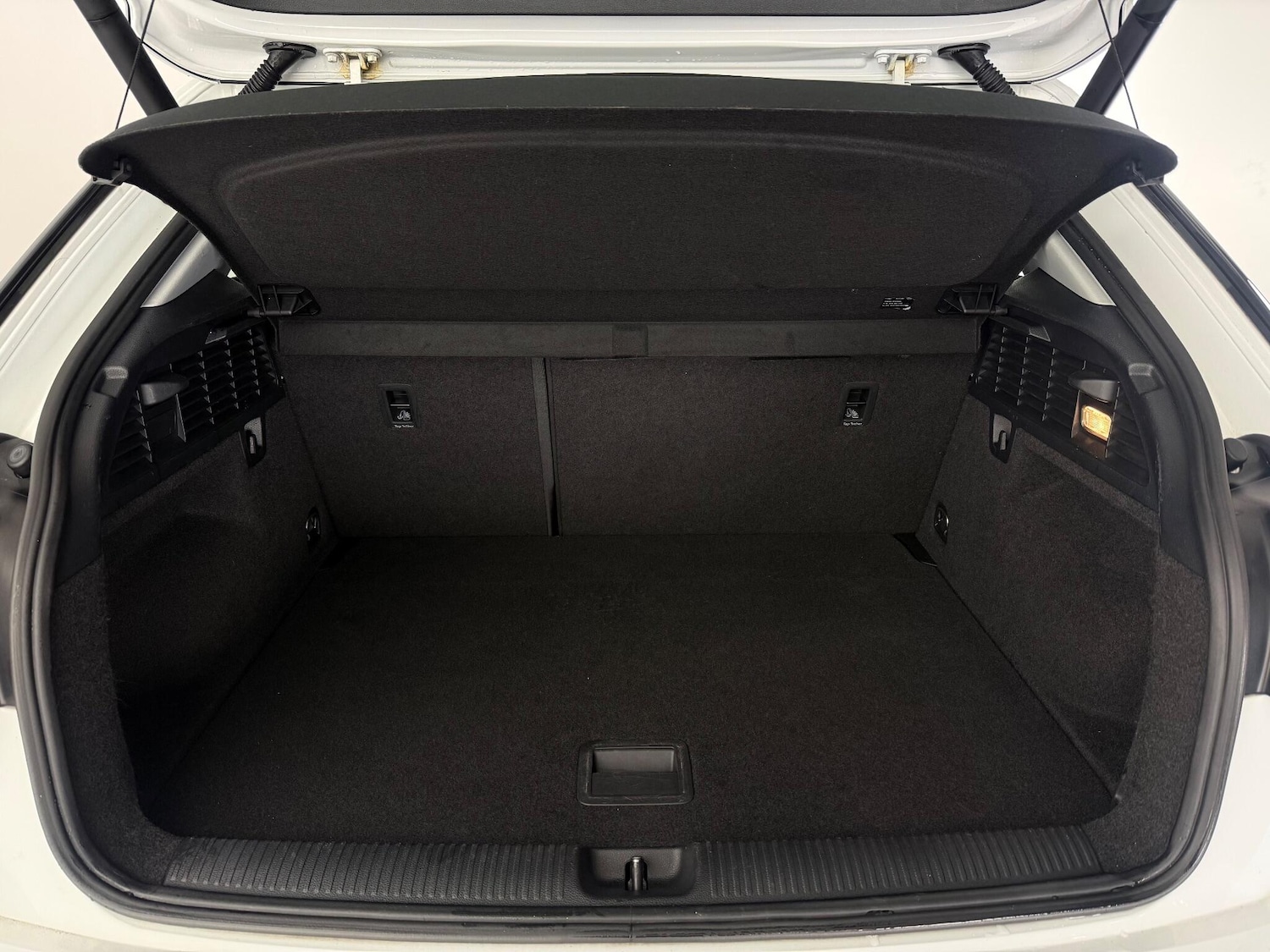 Used Audi Q2 2020 for sale - 77221883: Photo 10