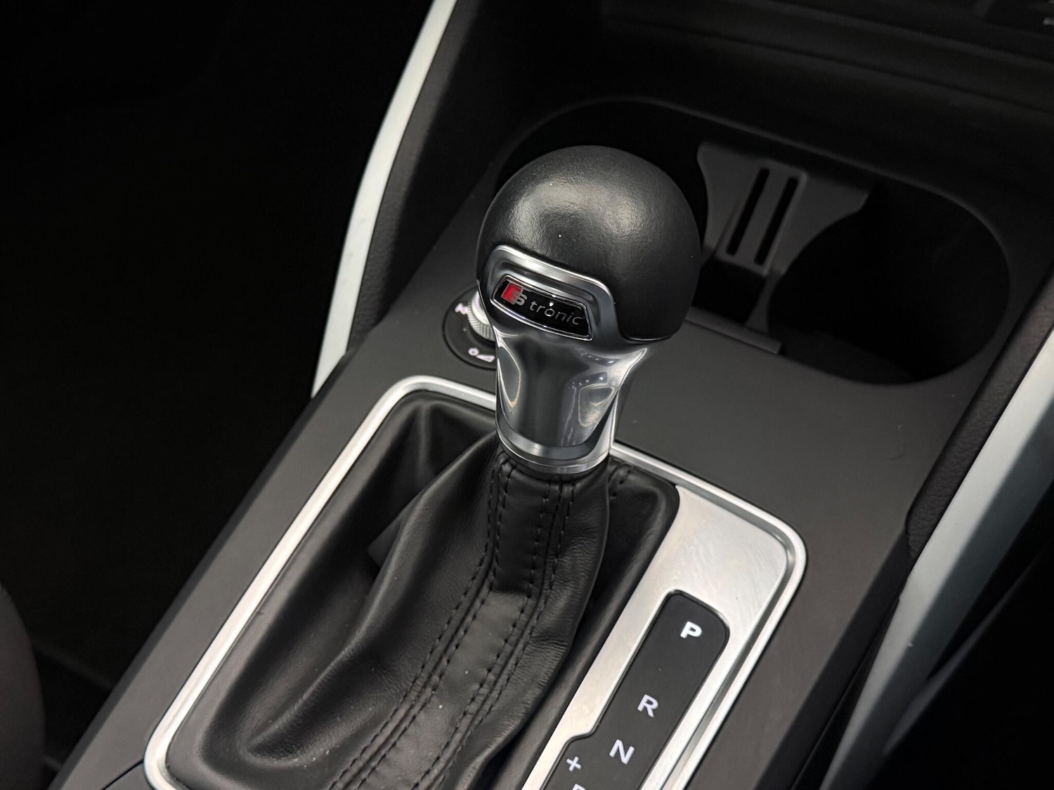 Used Audi Q2 2020 for sale - 77221883: Photo 32