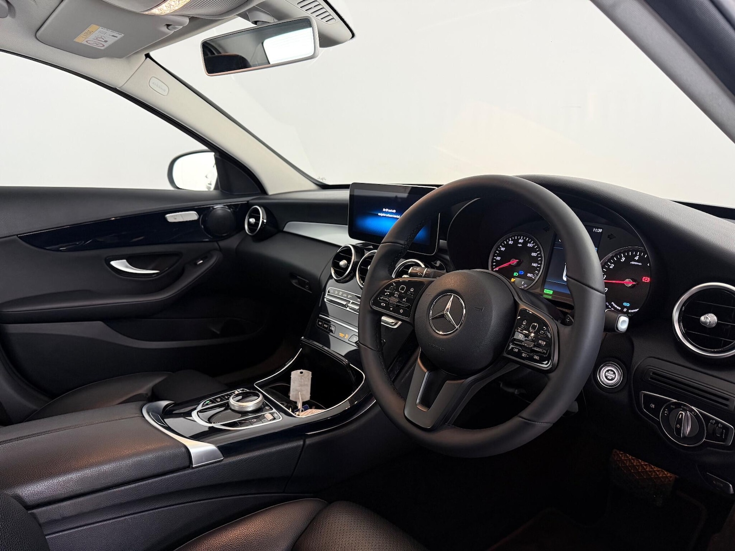 Used Mercedes-Benz C Class 2019 for sale - 77216597: Photo 11