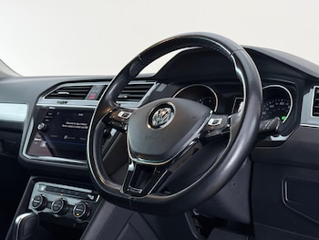Used Volkswagen Tiguan 2019 for sale - 79431045: Photo