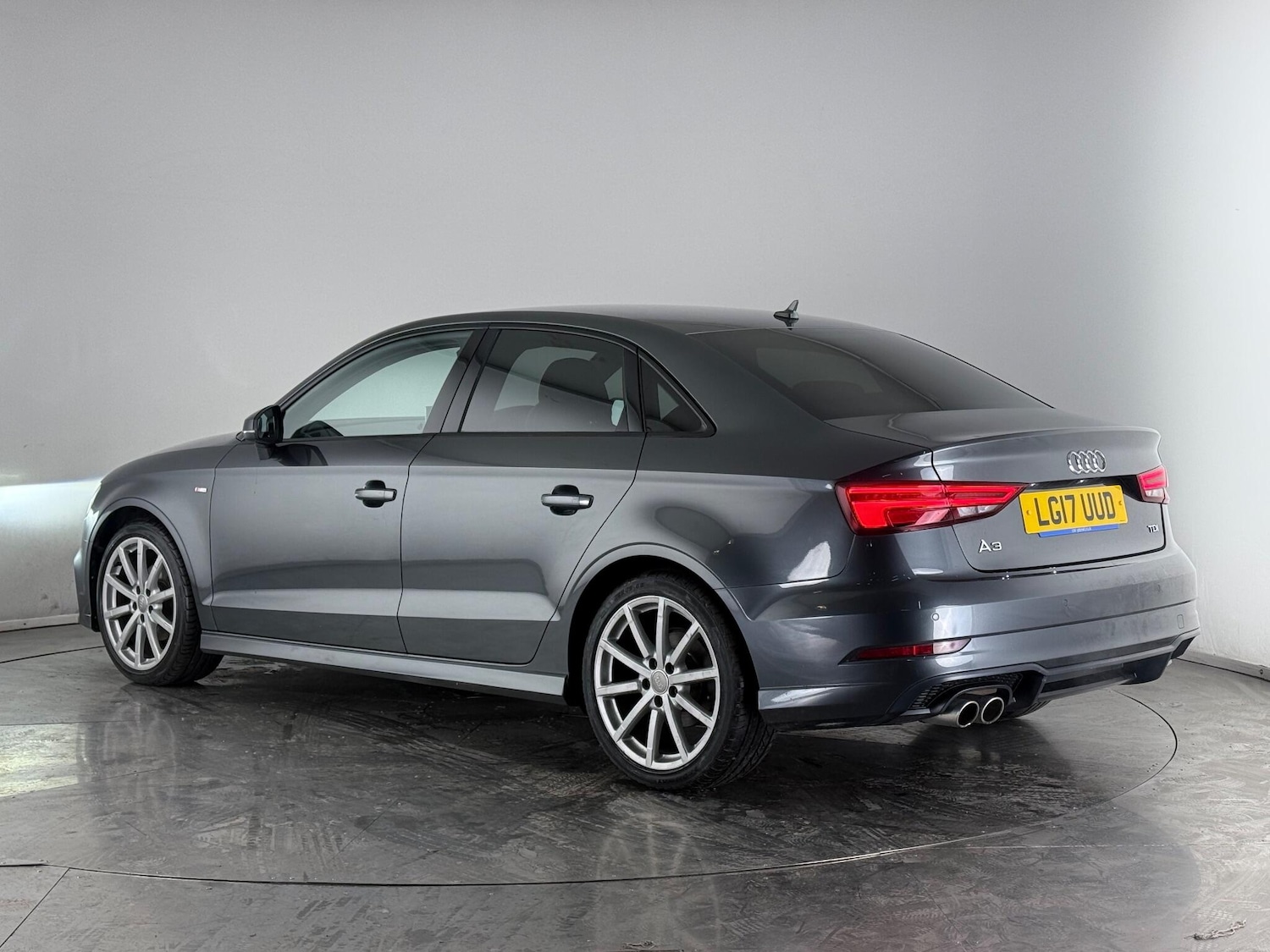 Used Audi A3 2017 for sale - 77221594: Photo 4