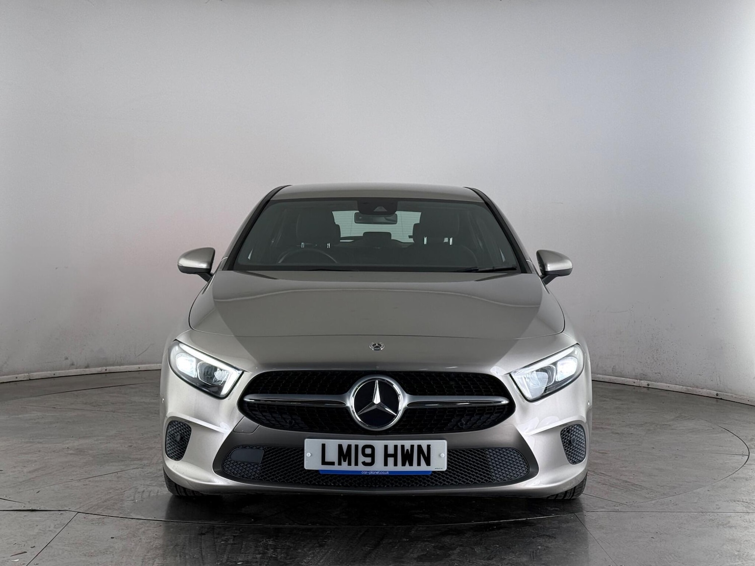 Used Mercedes-Benz A-Class 2019 for sale - 77659215: Photo 2