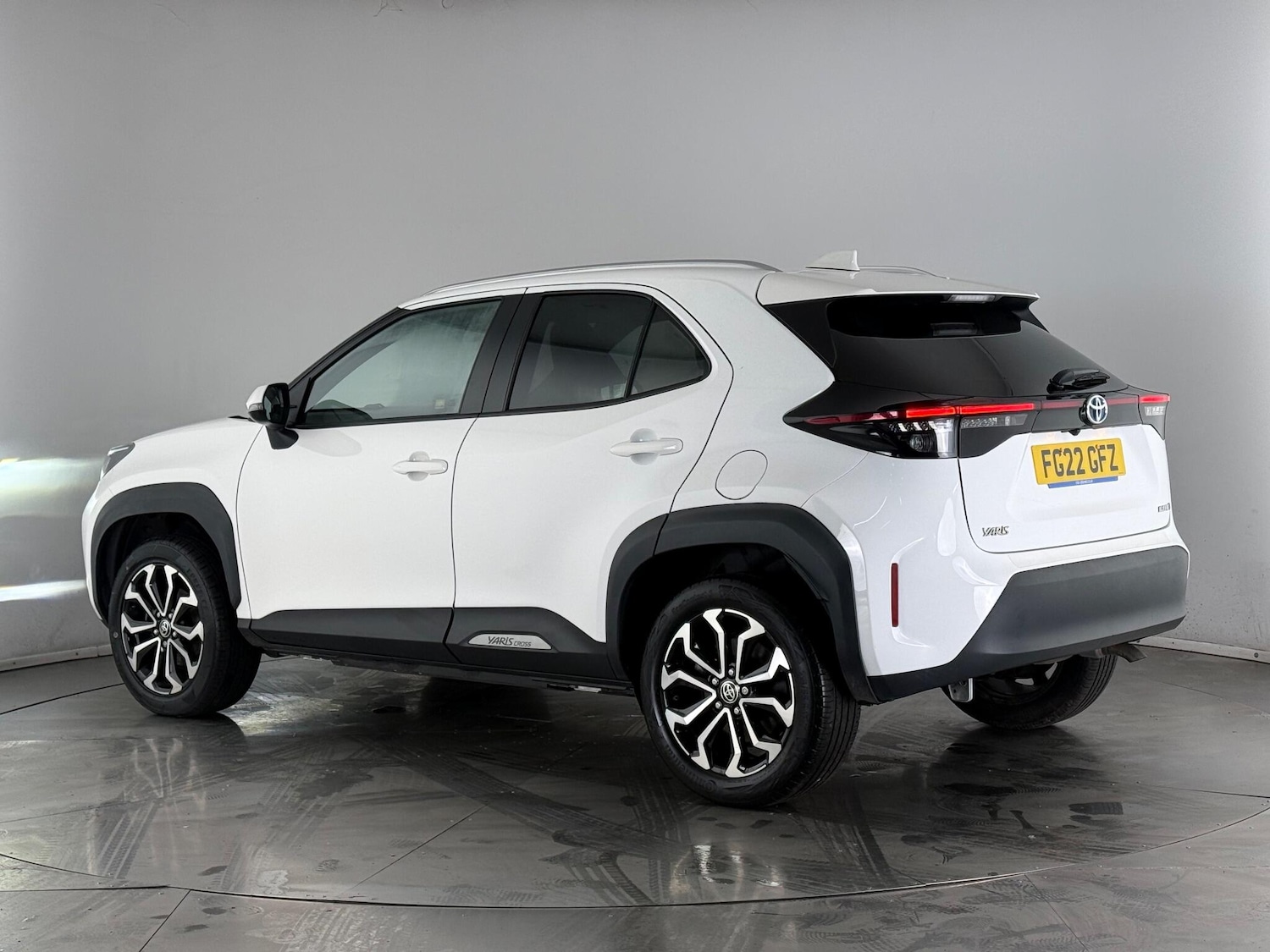 Used Toyota Yaris Cross 2022 for sale - 77181159: Photo 4