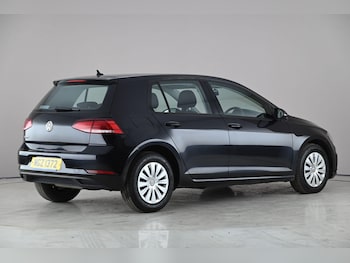 Used Volkswagen Golf 2019 for sale - 77979794: Photo