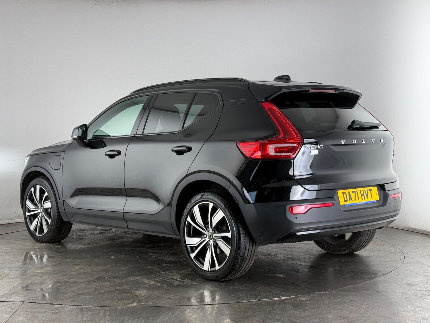 Used Volvo XC40 2021 for sale - 77364841: Photo 4