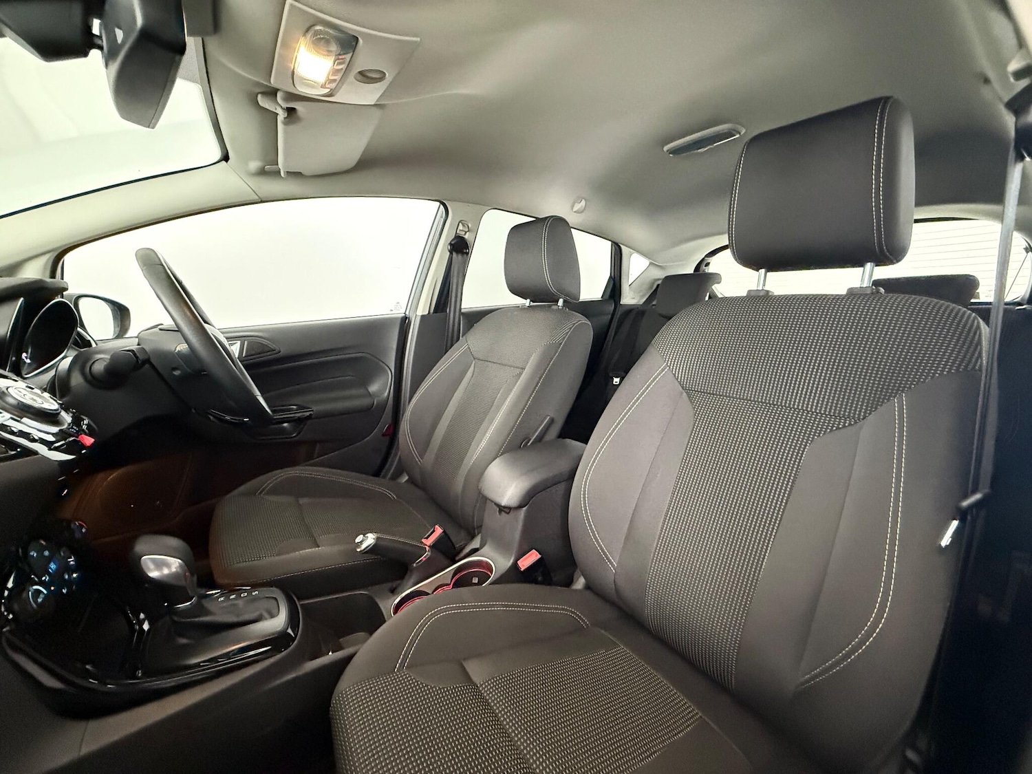 Used Ford Fiesta 2017 for sale - 77181254: Photo 13