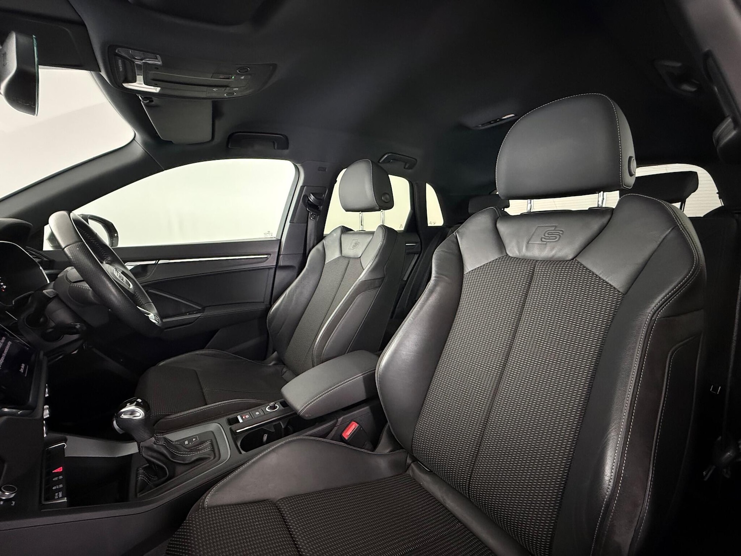 Used Audi Q3 2019 for sale - 76468485: Photo 18