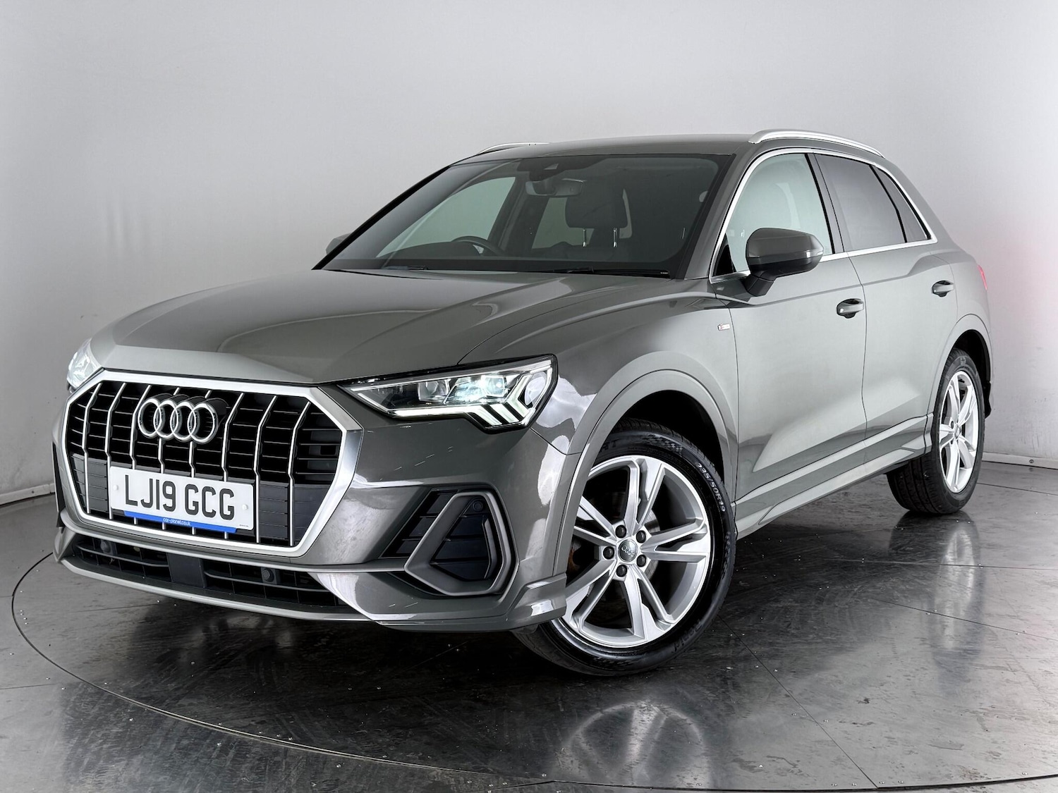 Used Audi Q3 2019 for sale - 76468485: Photo 47