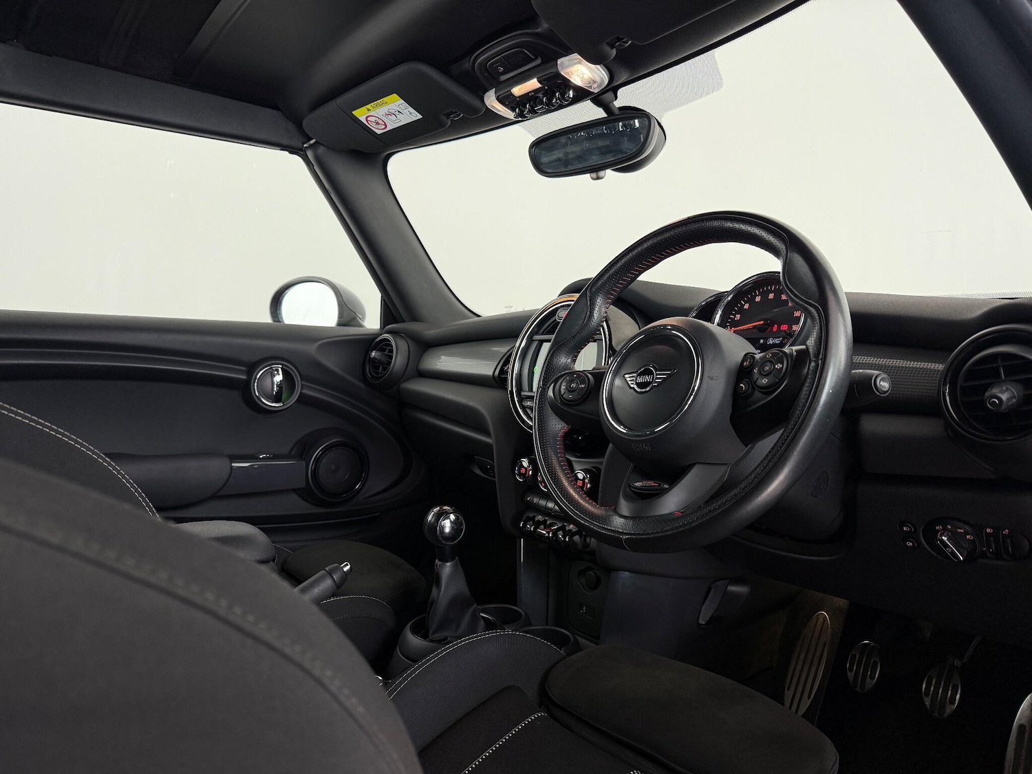 Used MINI Convertible 2019 for sale - 76468483: Photo 18