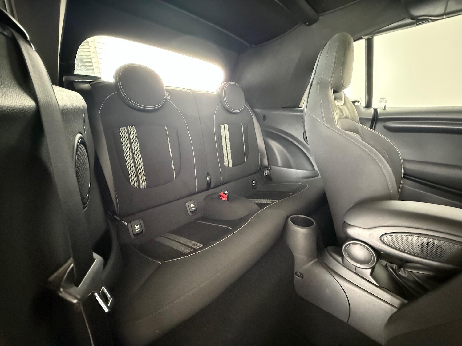 Used MINI Convertible 2019 for sale - 76468483: Photo 22