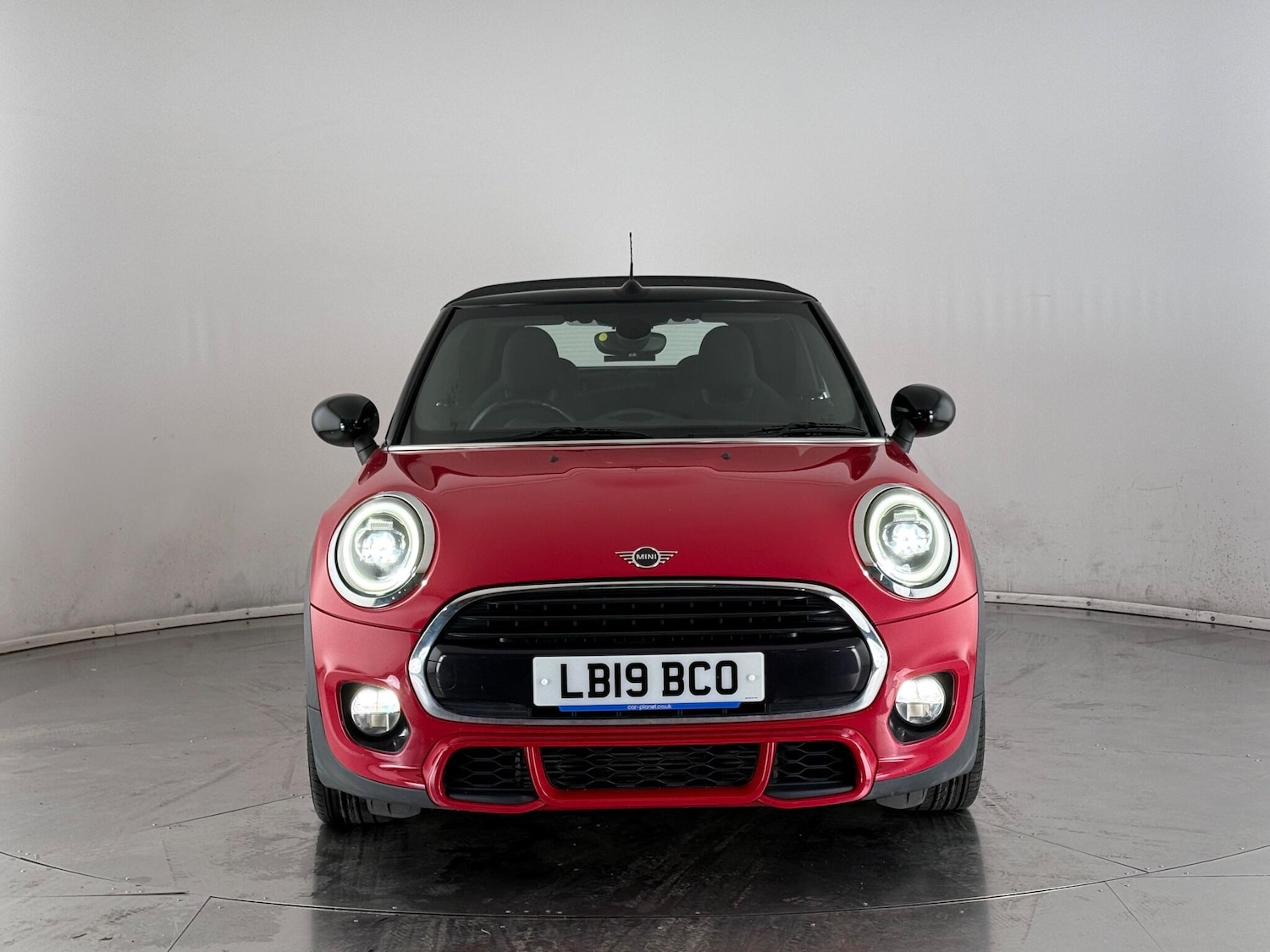 Used MINI Convertible 2019 for sale - 76468483: Photo 9