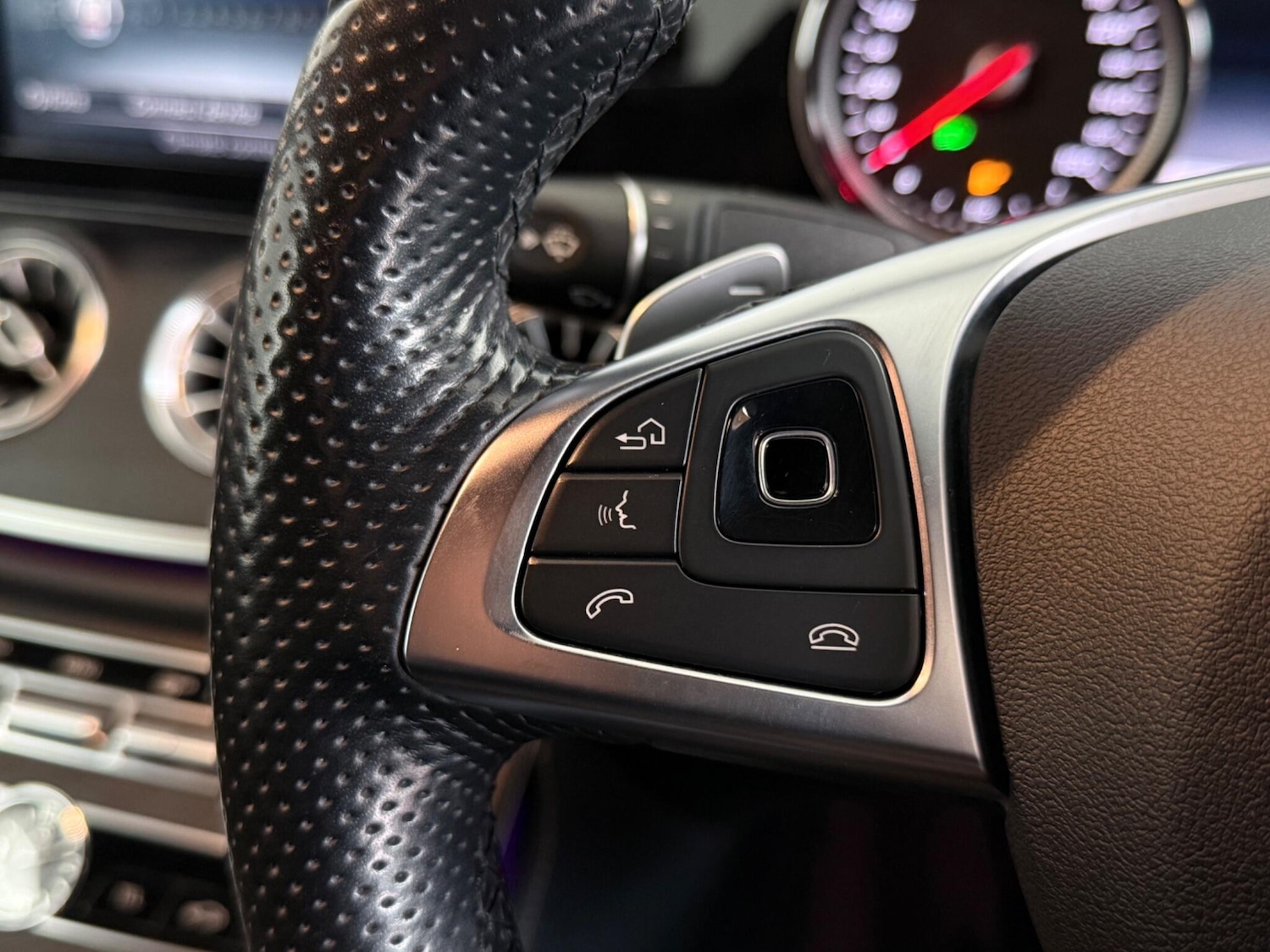 Used Mercedes-Benz E Class 2018 for sale - 77917042: Photo 14