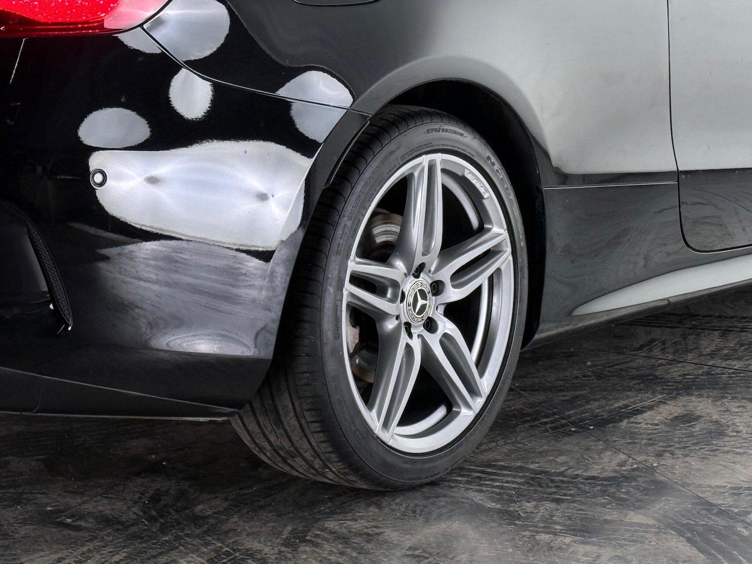 Used Mercedes-Benz E Class 2018 for sale - 77917042: Photo 8