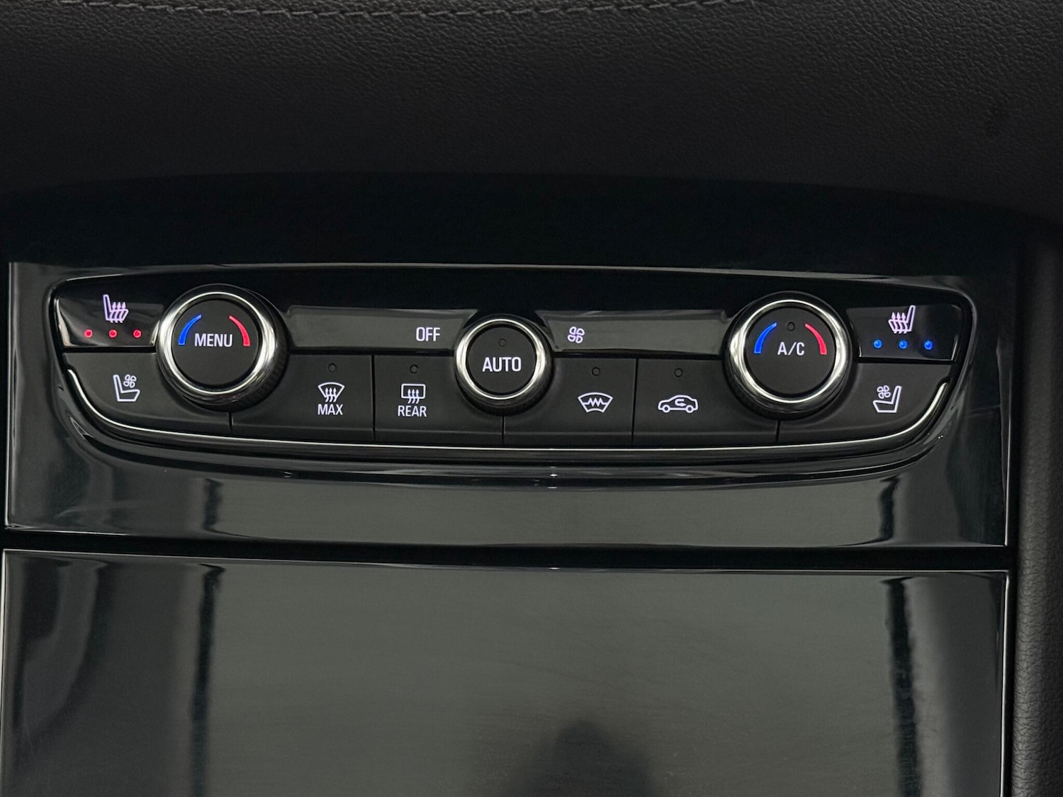 Used Vauxhall Grandland X 2020 for sale - 77216833: Photo 32