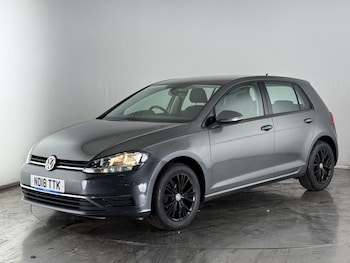Used Volkswagen Golf 2018 for sale - 75929595: Photo