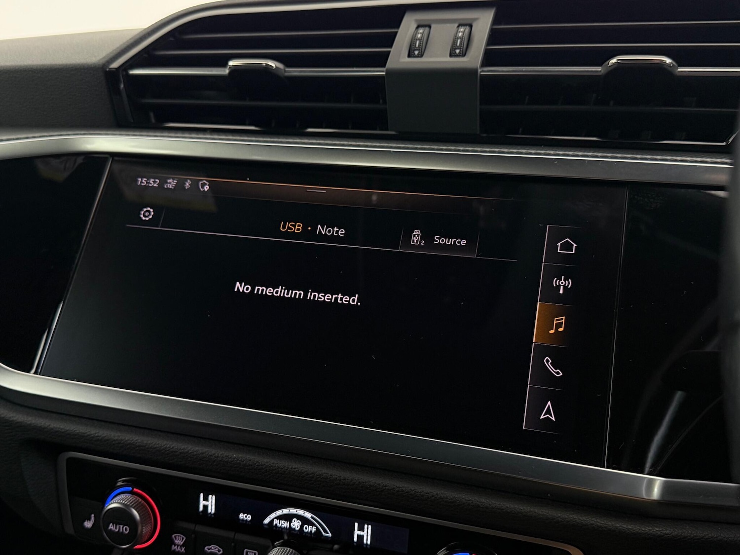 Used Audi Q3 2020 for sale - 76539030: Photo 41