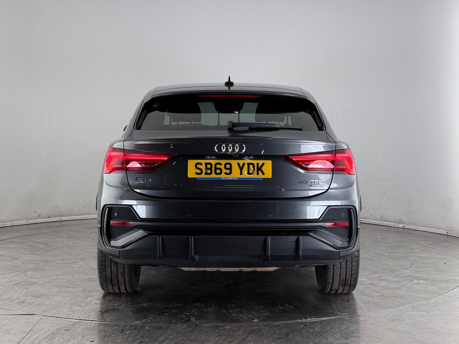 Used Audi Q3 2020 for sale - 76539030: Photo 9