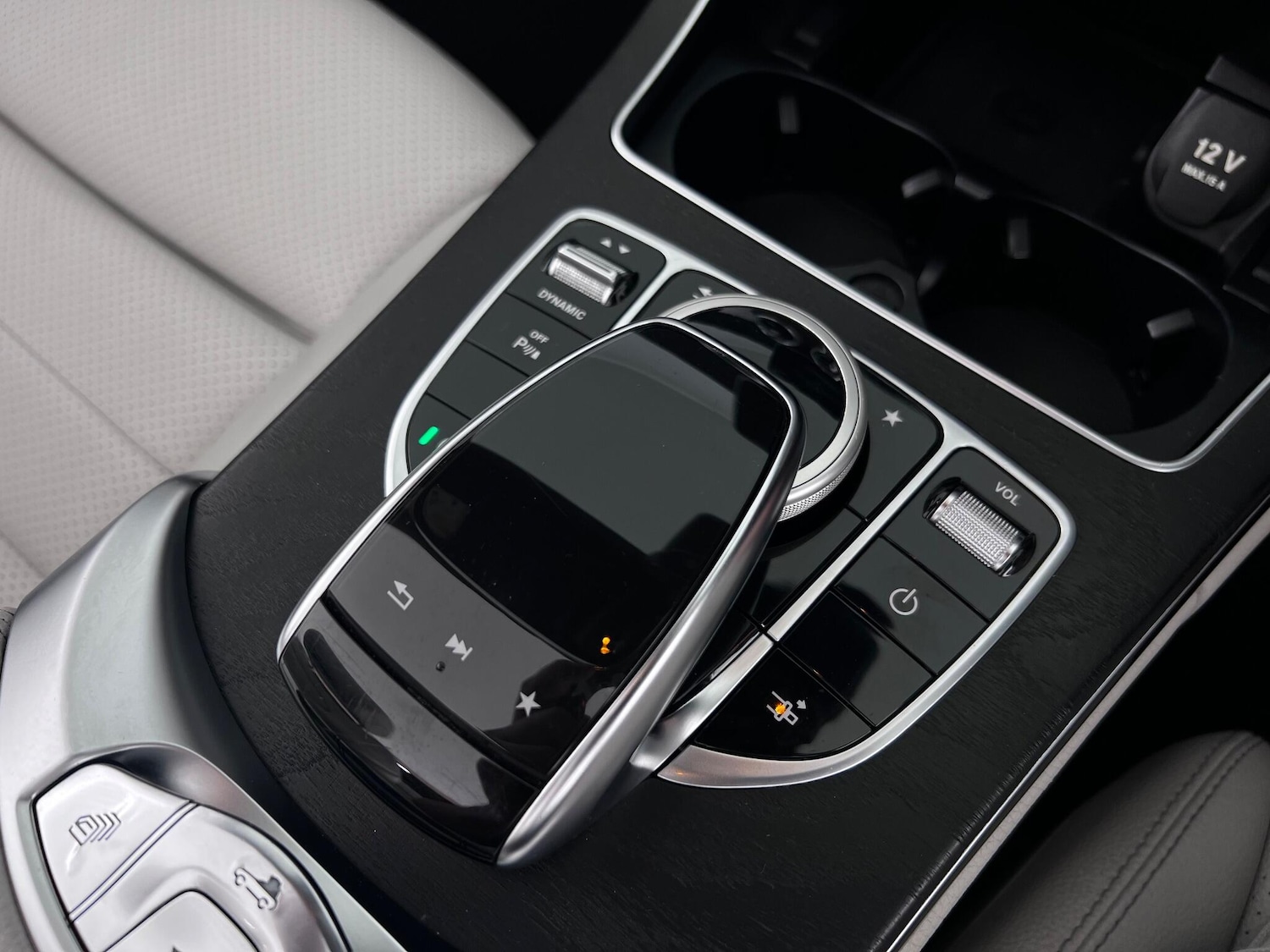 Used Mercedes-Benz C Class 2017 for sale - 77246275: Photo 30