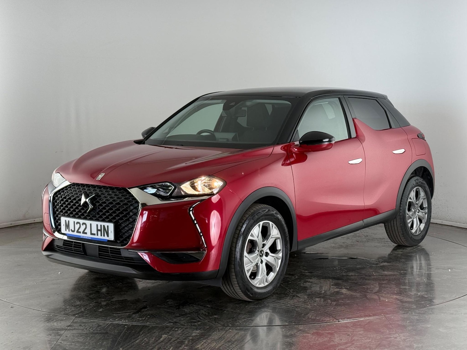 Used DS Automobiles DS 3 Crossback 2022 for sale - 77181206: Photo 2