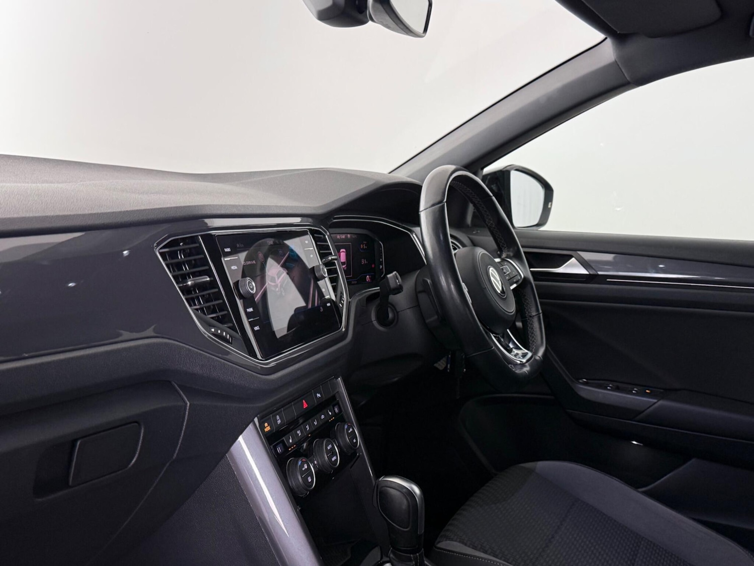 Used Volkswagen T-Roc 2020 for sale - 78073344: Photo 13