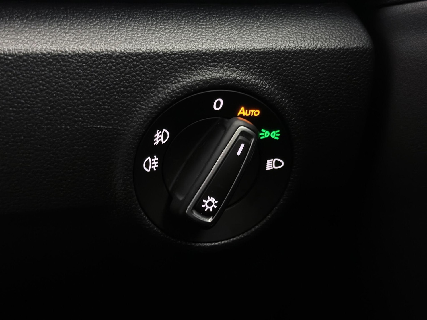 Used Volkswagen T-Roc 2020 for sale - 78073344: Photo 22