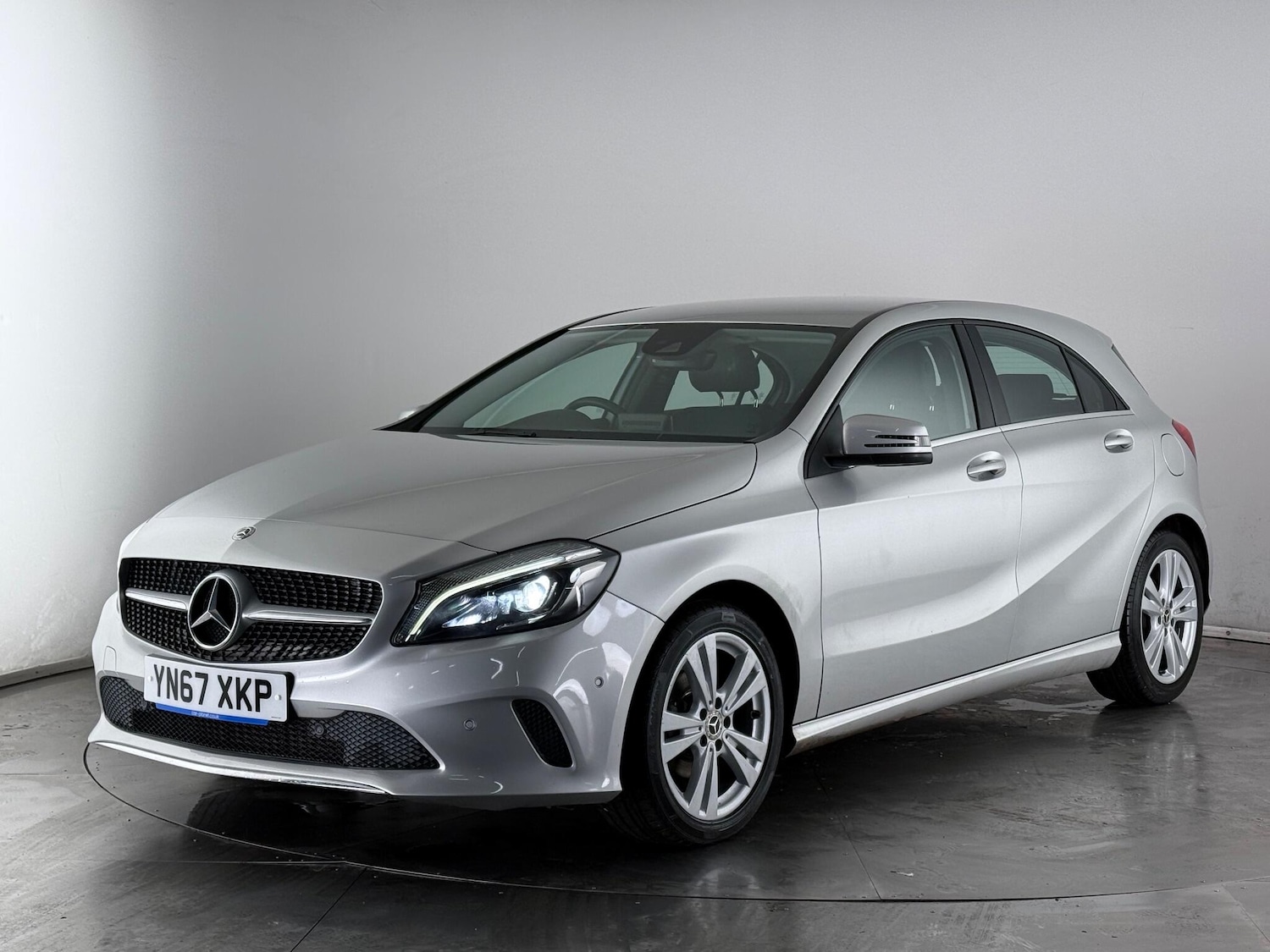 Used Mercedes-Benz A-Class 2017 for sale - 77222207: Photo 3