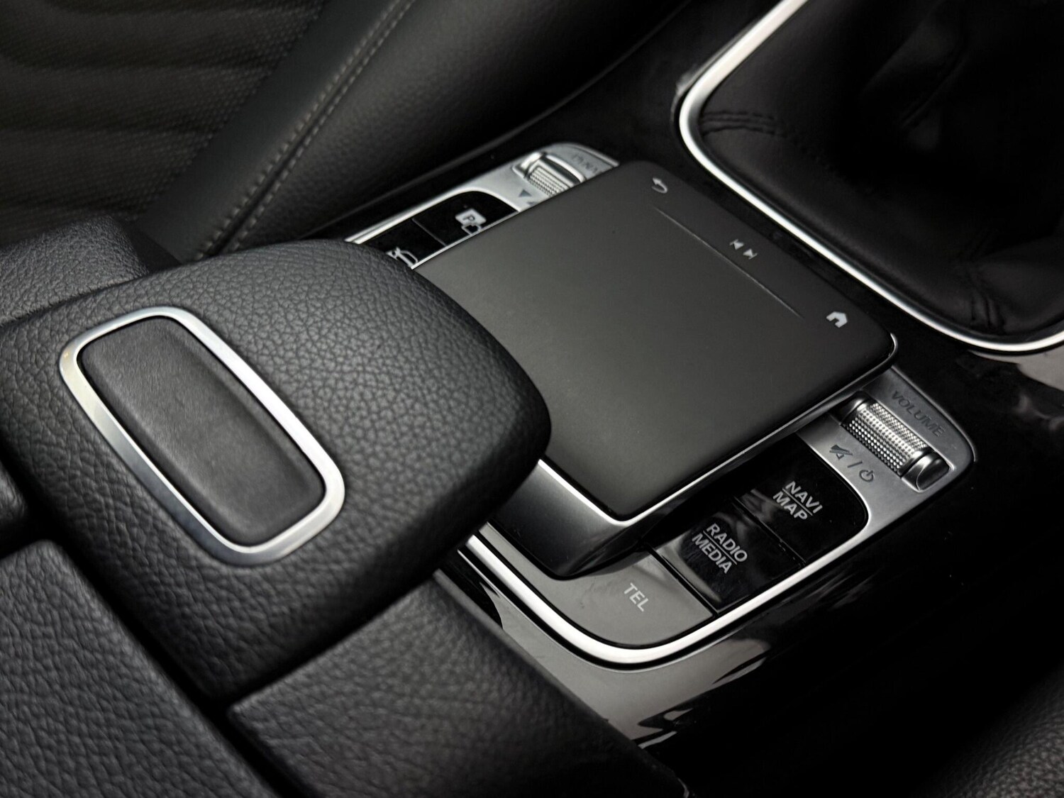 Used Mercedes-Benz A-Class 2019 for sale - 76619931: Photo 41