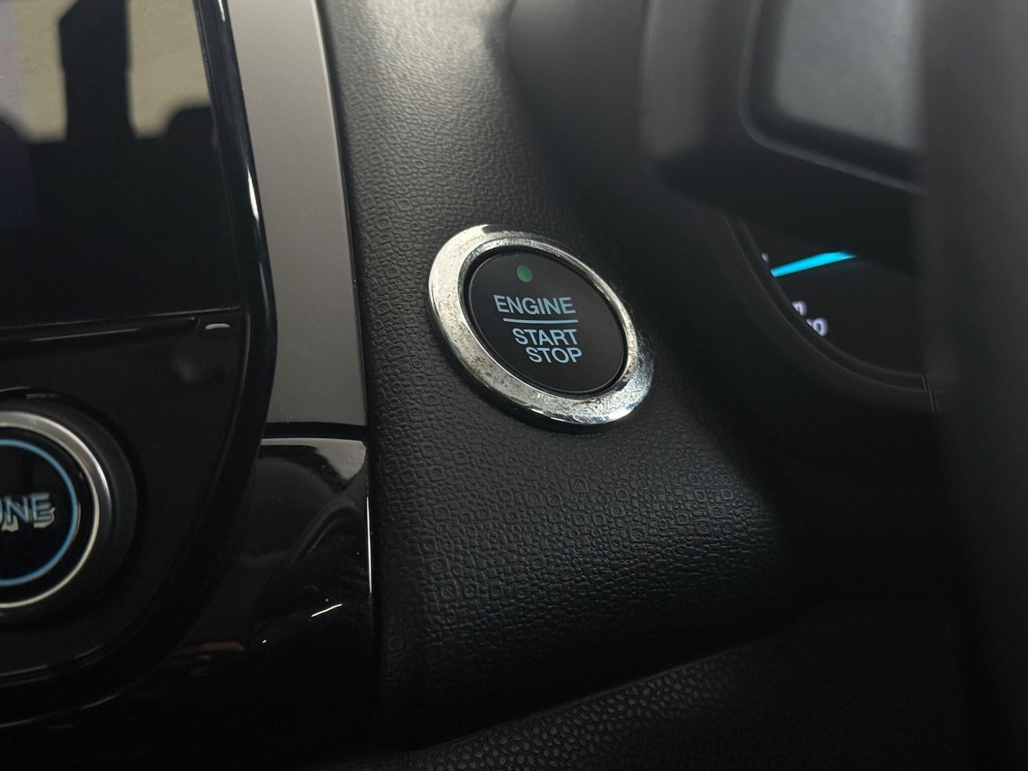 Used Ford Ecosport 2020 for sale - 77243891: Photo 20