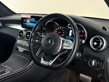 Used Mercedes-Benz GLC 2020 for sale - 79337867: Photo