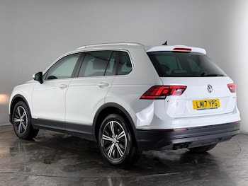 Used Volkswagen Tiguan 2017 for sale - 77246085: Photo