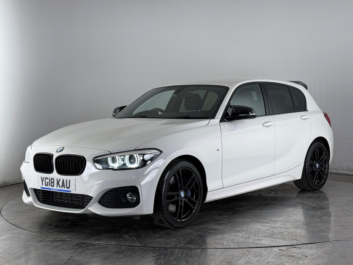 Used BMW 1 Series 2018 for sale - 77587407: Photo 2