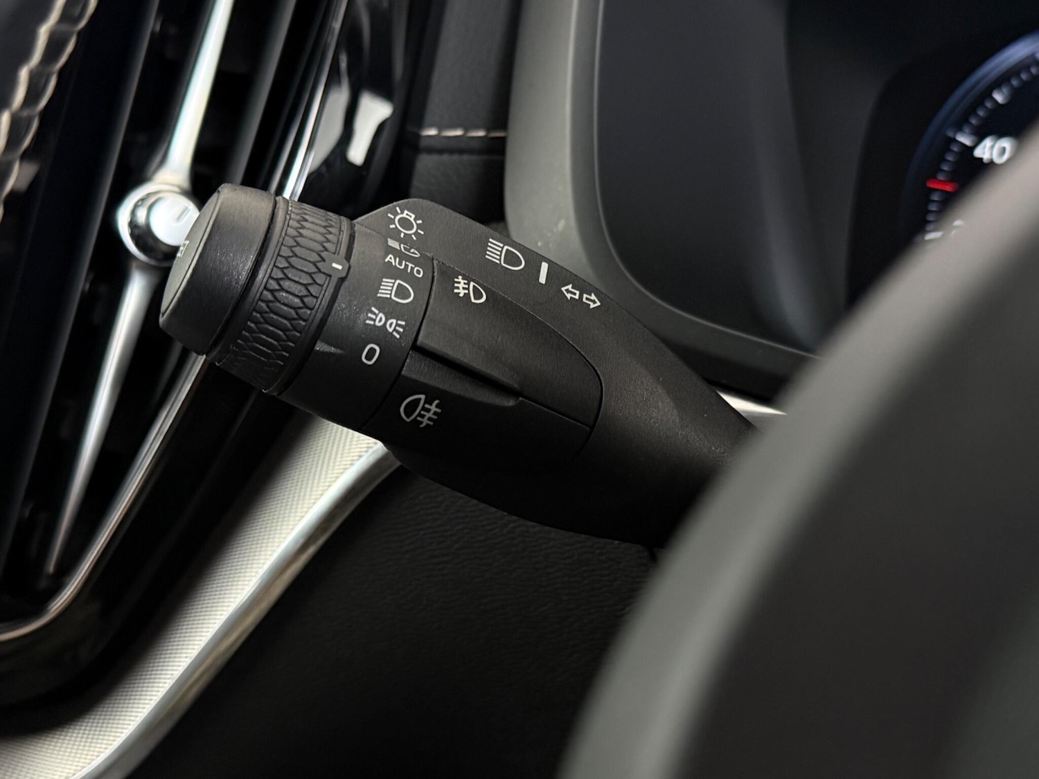 Used Volvo XC60 2020 for sale - 76468182: Photo 29