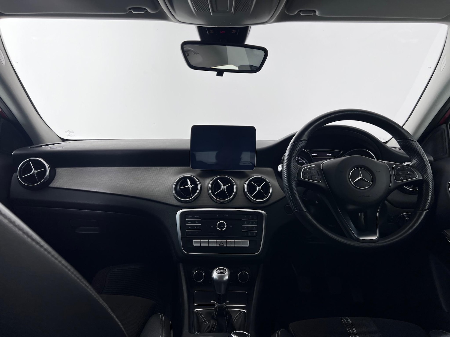 Used Mercedes-Benz GLA 2018 for sale - 77217163: Photo 17