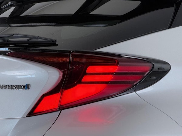 Used Toyota C-HR 2023 for sale - 76163553: Photo 11