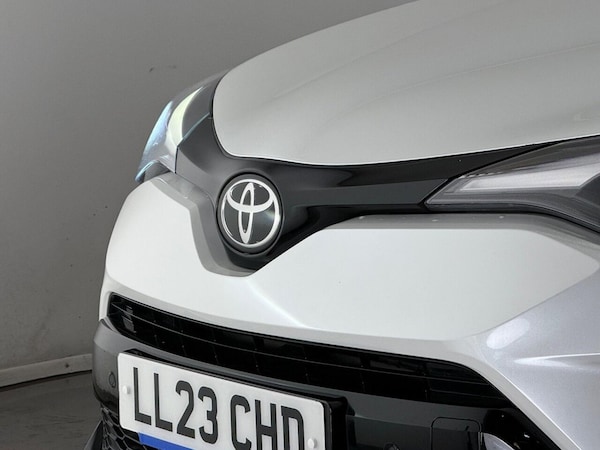 Used Toyota C-HR 2023 for sale - 76163553: Photo 44