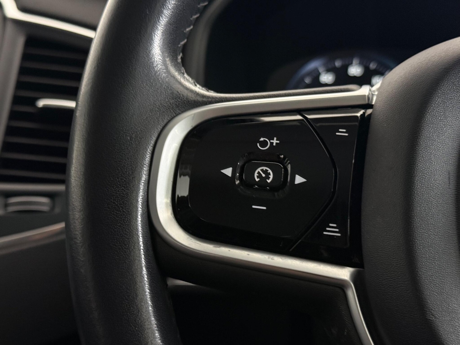 Used Volvo XC90 2018 for sale - 76468765: Photo 24