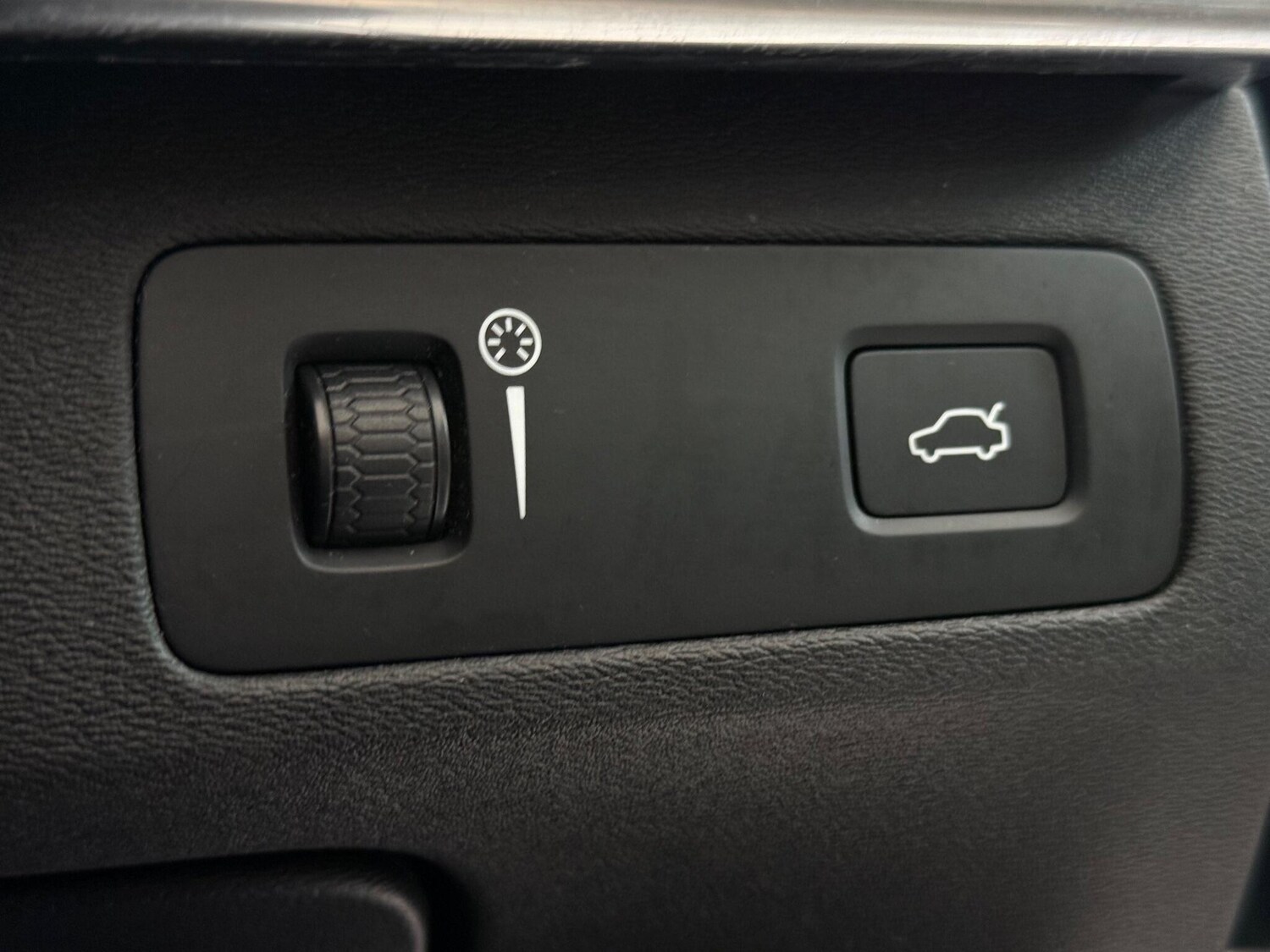 Used Volvo XC90 2018 for sale - 76468765: Photo 29