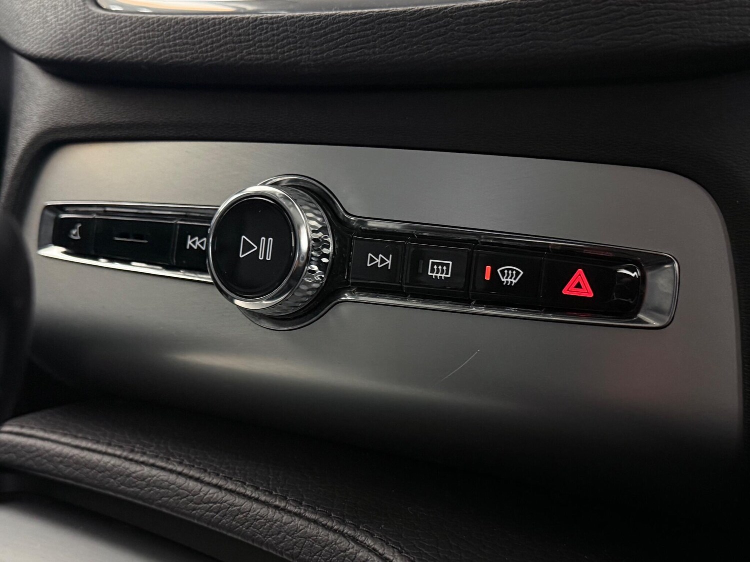 Used Volvo XC90 2018 for sale - 76468765: Photo 46