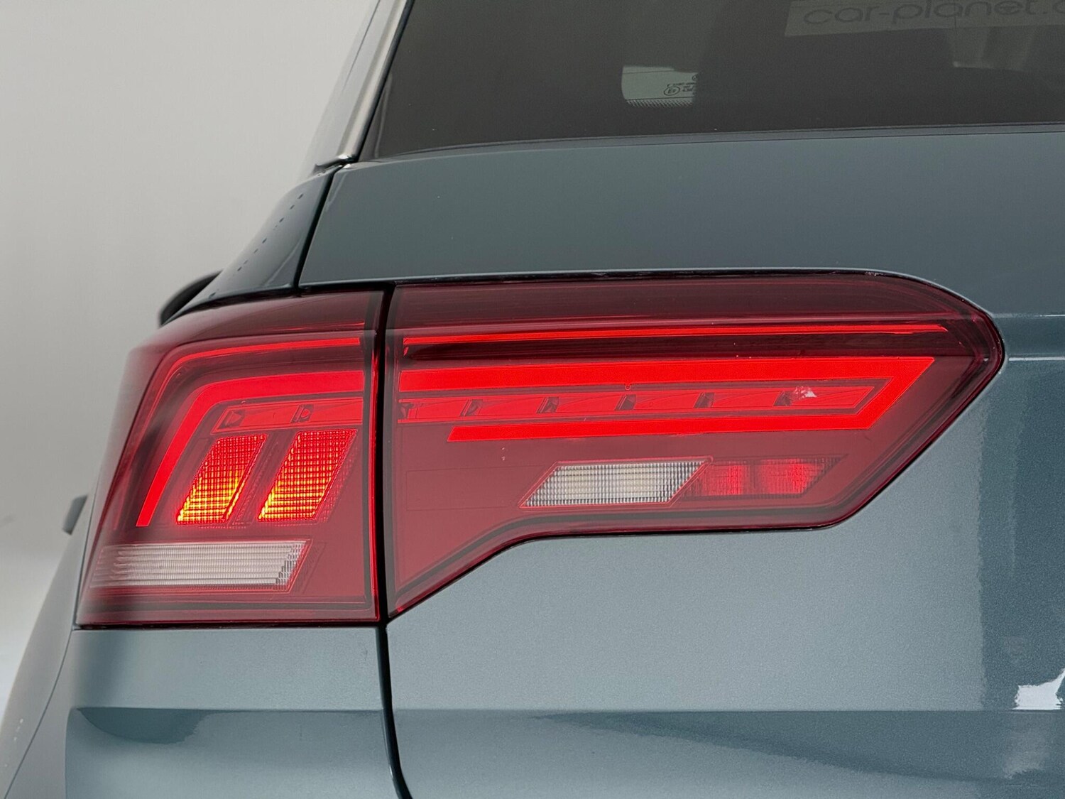 Used Volkswagen T-Roc 2023 for sale - 77672098: Photo 9