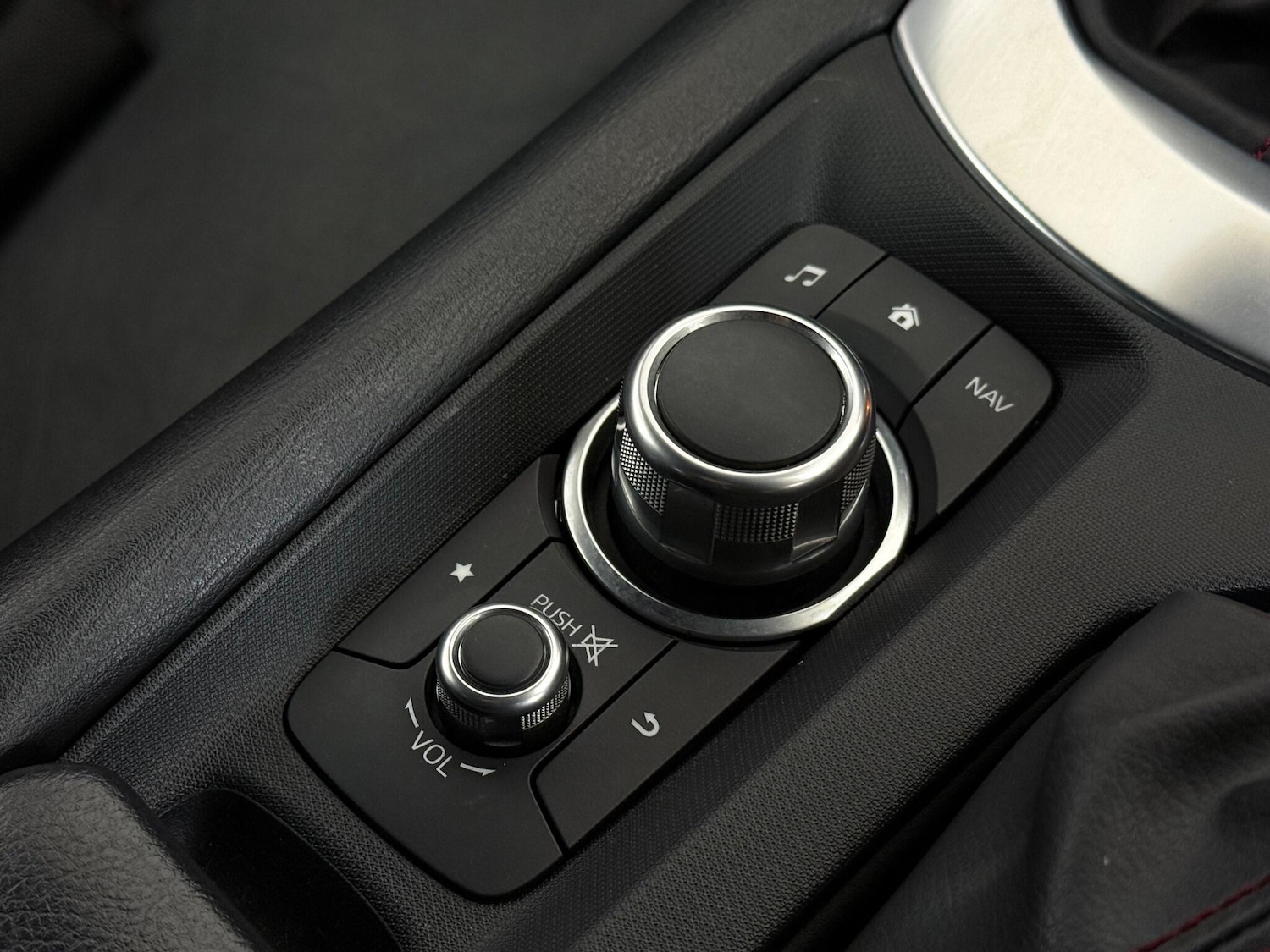 Used Mazda MX-5 2016 for sale - 77246340: Photo 26