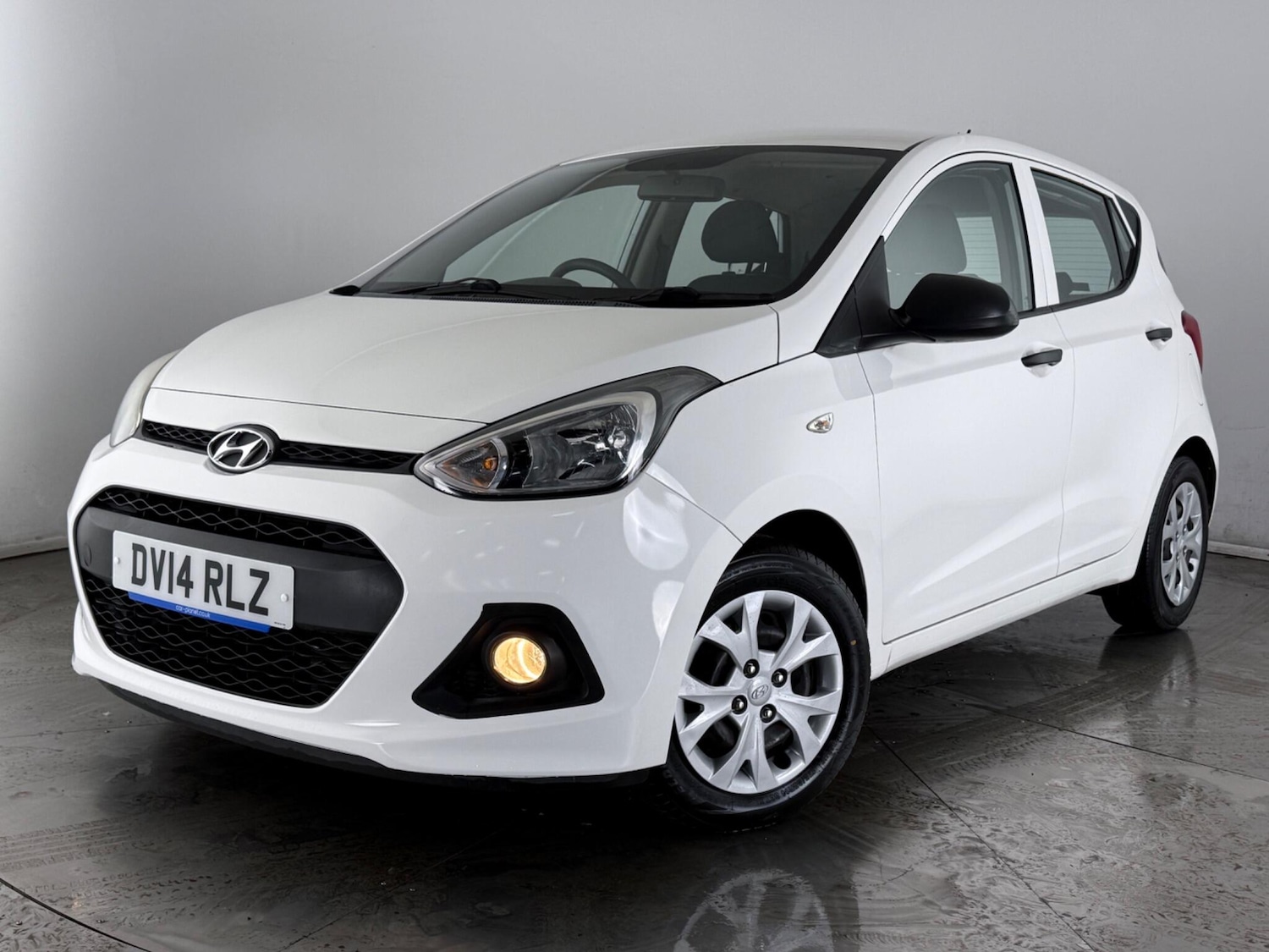 Used Hyundai i10 2014 for sale - 77482618: Photo 23