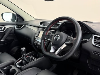 Used Nissan Qashqai 2018 for sale - 78492859: Photo